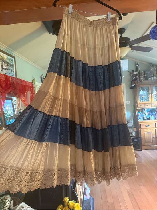 Dresses & Skirts - Women’s Tiered Beige and Navy Cotton Skirt
